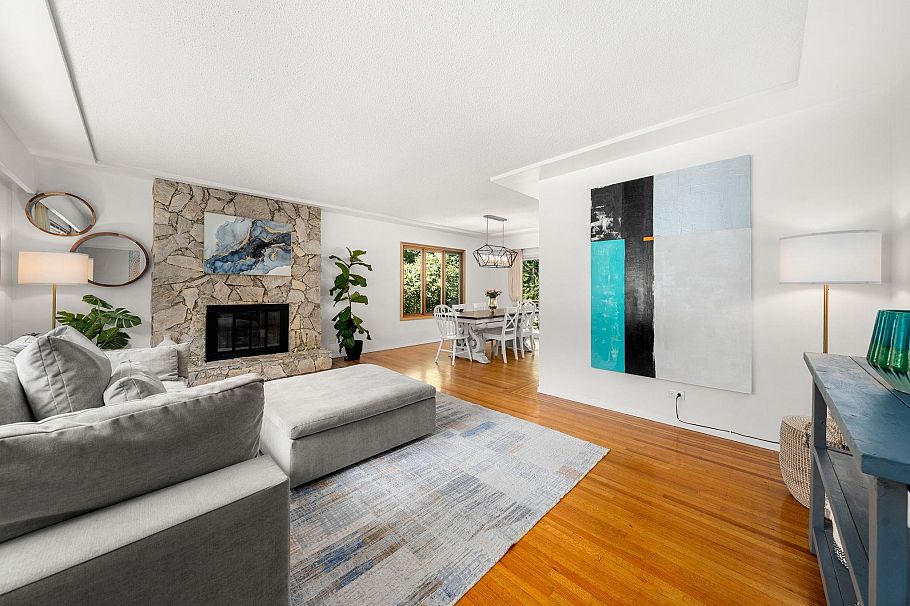 1118 Wendel Place North Vancouver, BC - 7