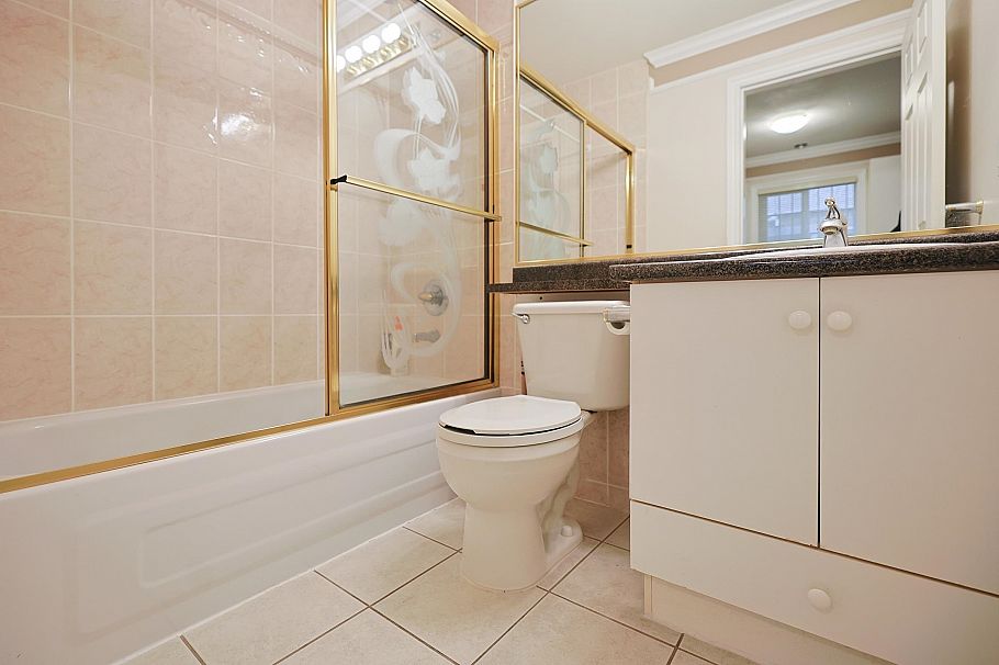6915 Dumfries Street Vancouver, BC - 19