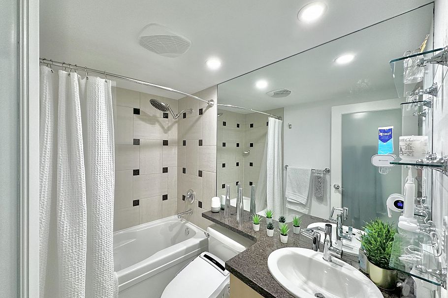 3608 1033 Marinaside Crescent Vancouver, BC - 21