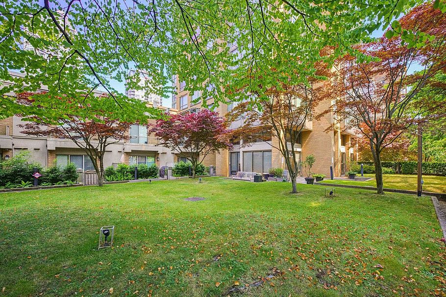708 1188 Richards Street Vancouver, BC - 32