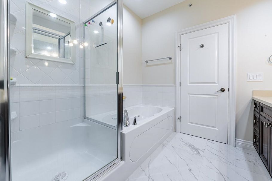 6386 Larkin Drive Vancouver, BC - 29