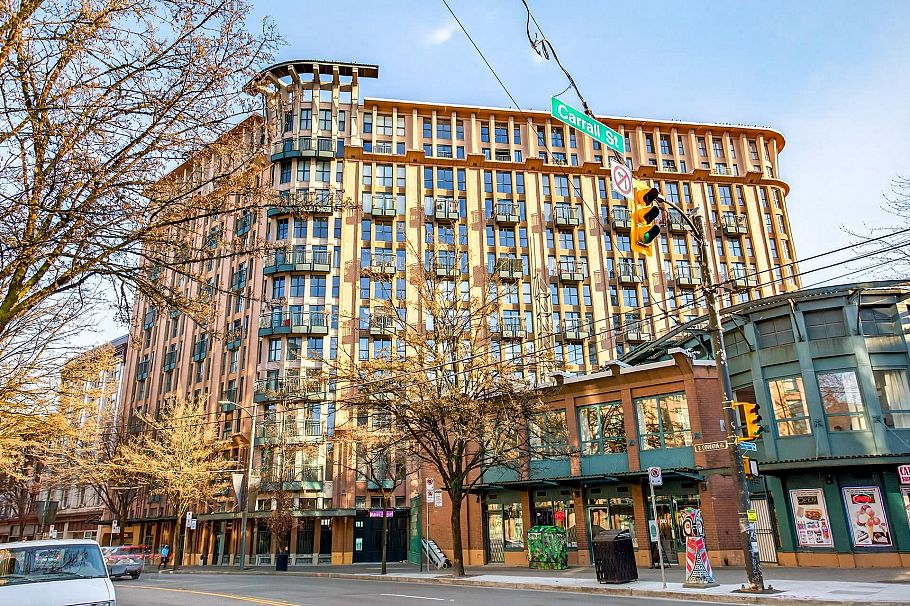 805 22 E Cordova Street Vancouver, BC - 29