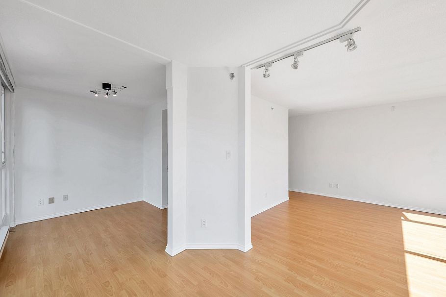 708 1188 Richards Street Vancouver, BC - 9