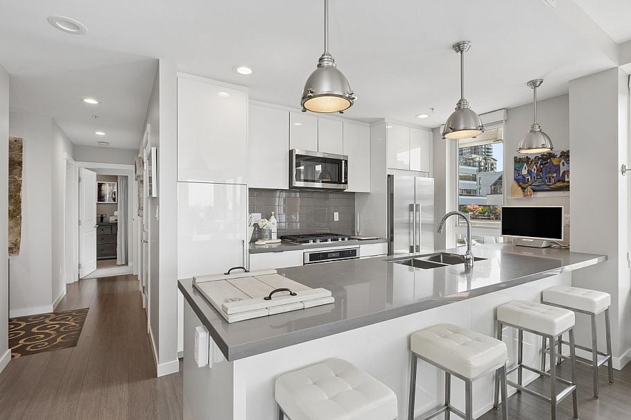 324 255 W 1st Street North Vancouver, BC - 15