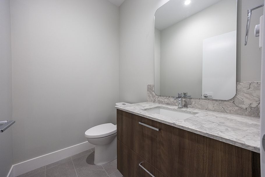 102 2322 Emery Court Vancouver, BC - 11