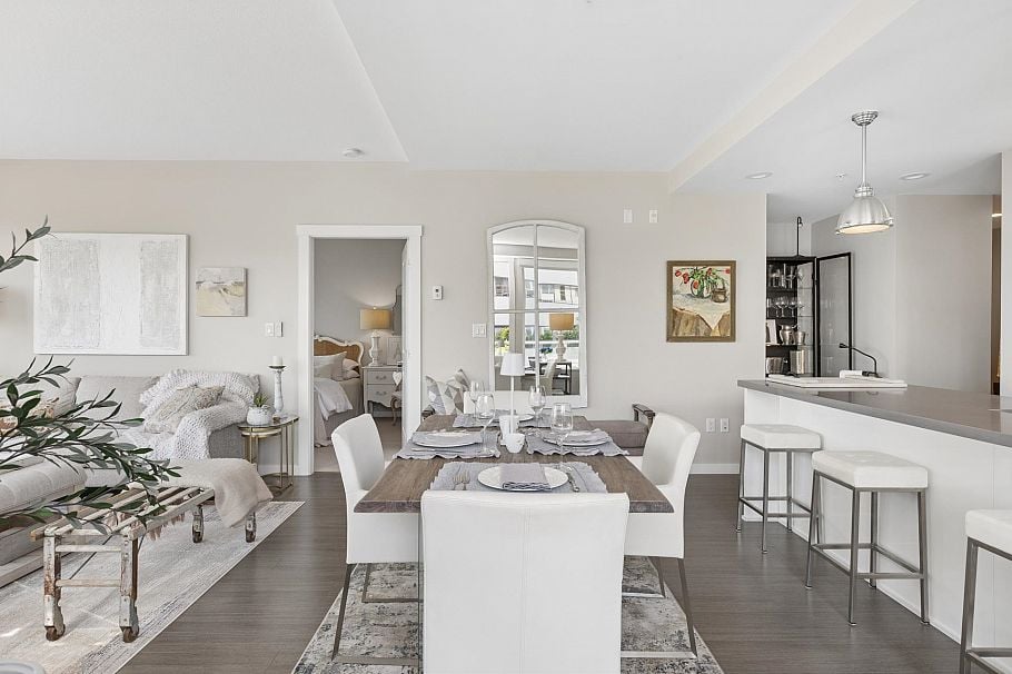 324 255 W 1st Street North Vancouver, BC - 10
