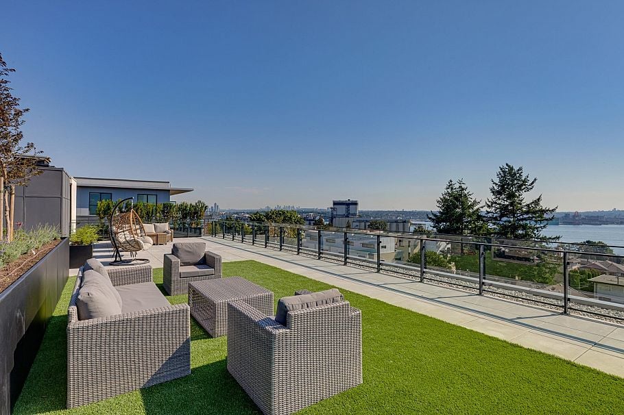 663 422 E 3rd Street North Vancouver, BC - 28