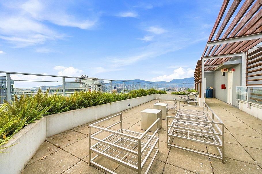 709 2788 Prince Edward Street Vancouver, BC - 35