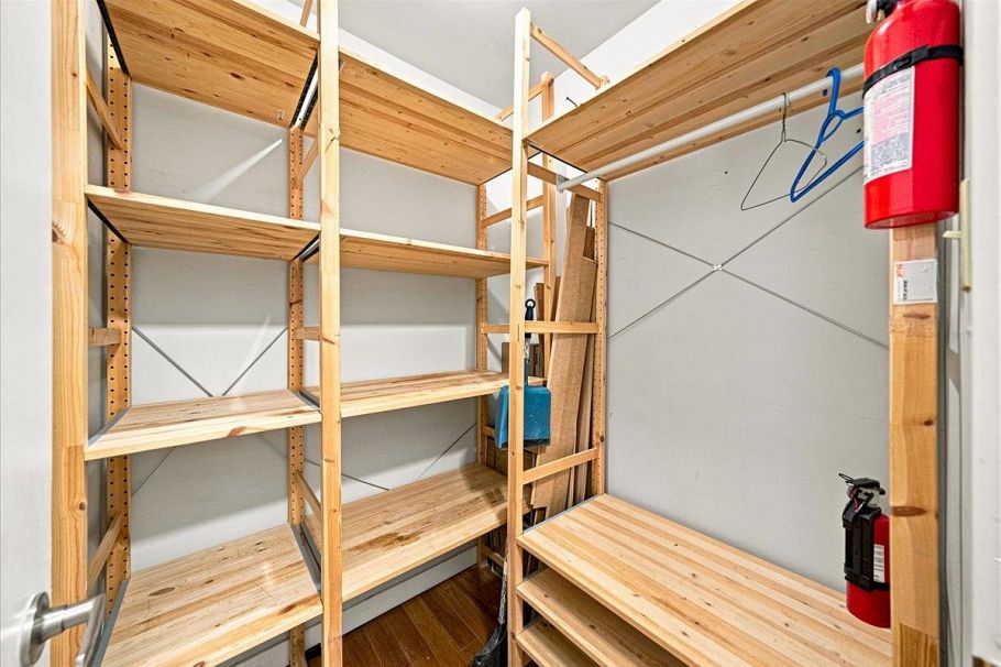 208 3787 W 4th Avenue Vancouver, BC - 17