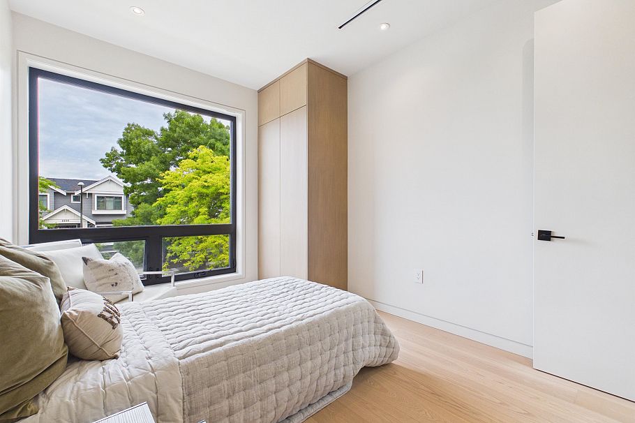 2230 W 21st Avenue Vancouver, BC - 20