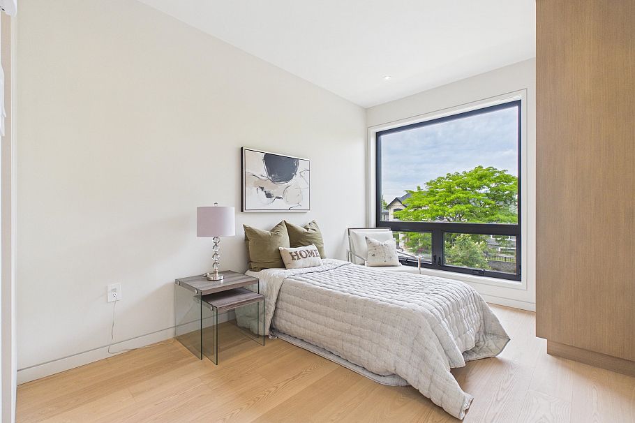 2230 W 21st Avenue Vancouver, BC - 19