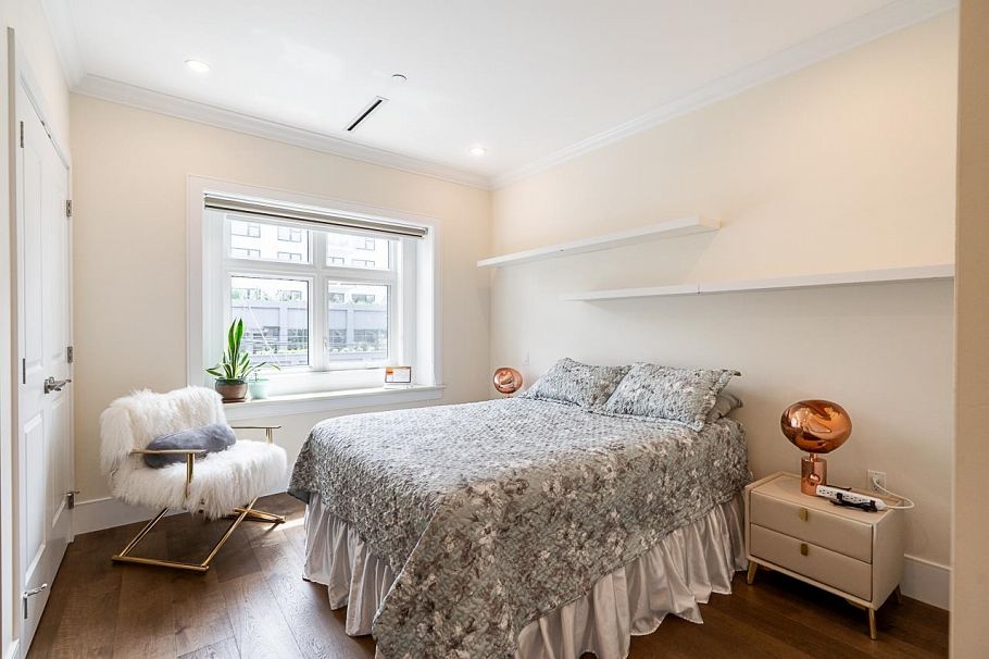 152 W 48th Avenue Vancouver, BC - 21