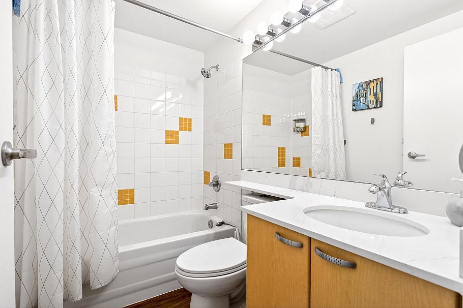 507 1249 Granville Street Vancouver, BC - 13