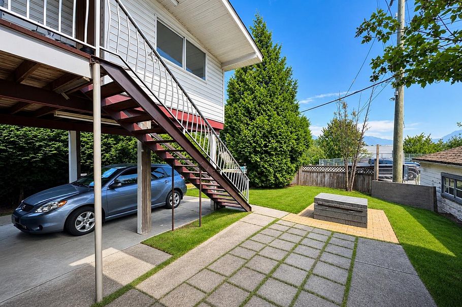 2898 Natal Street Vancouver, BC - 7