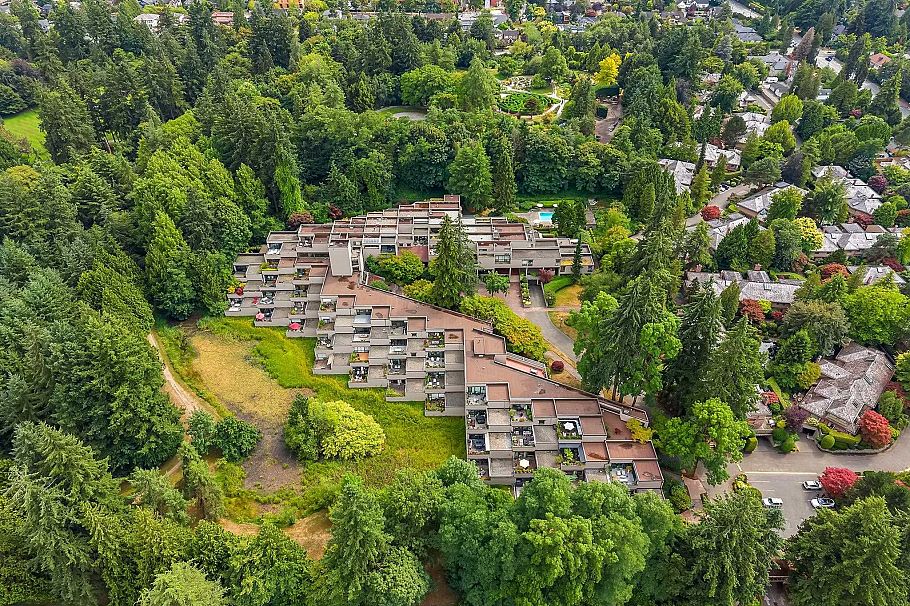 106 4900 Cartier Street Vancouver, BC - 36