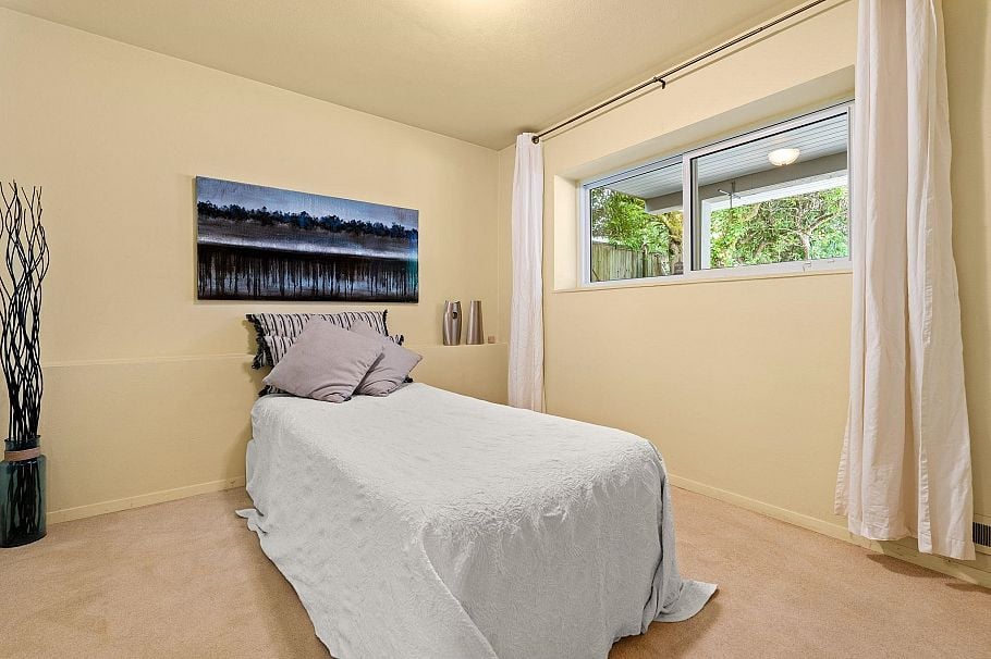 2652 Hoskins Road North Vancouver, BC - 28