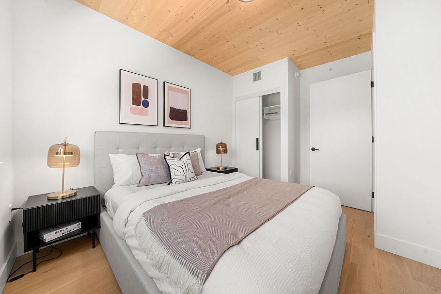 4170 Columbia Street Vancouver, BC - 26