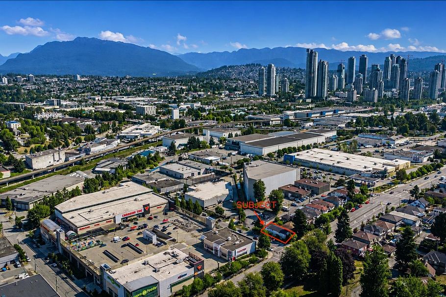 2898 Natal Street Vancouver, BC - 22