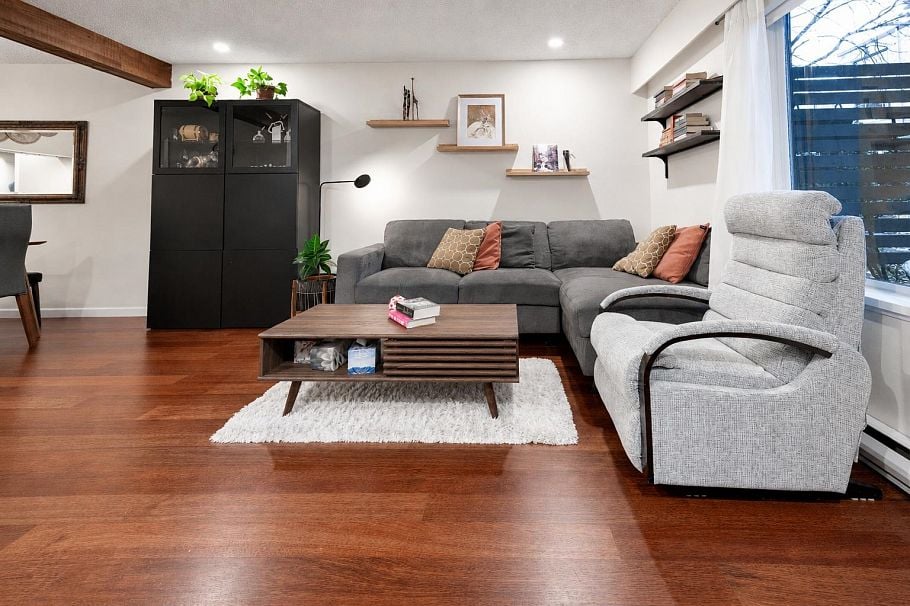 112 1274 Barclay Street Vancouver, BC - 2