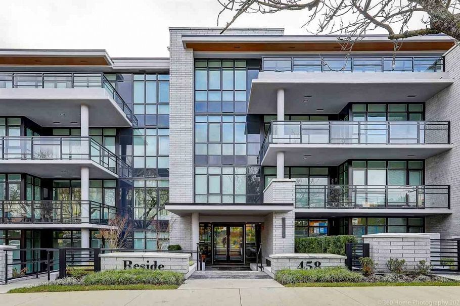 204 458 W 63rd Avenue Vancouver, BC - 1