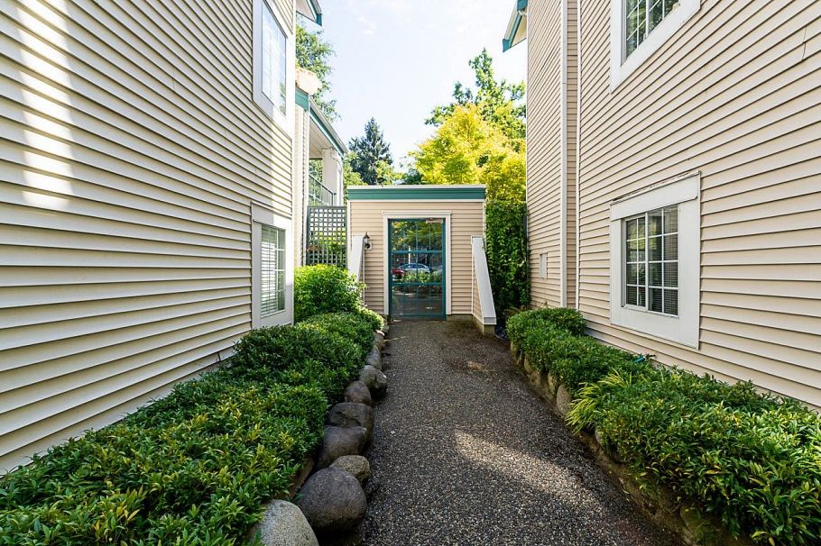 105 735 W 15th Avenue Vancouver, BC - 30