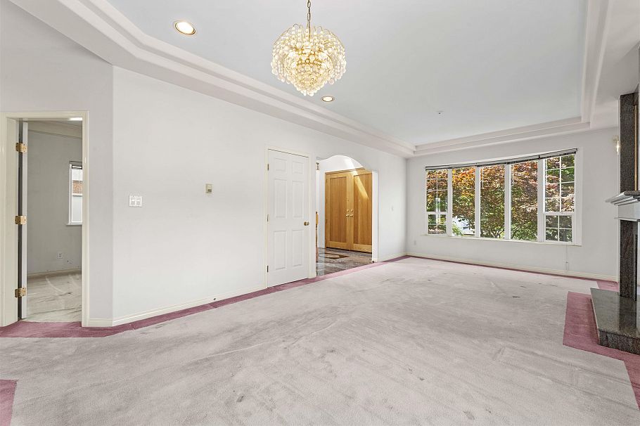 5908 Dumfries Street Vancouver, BC - 24