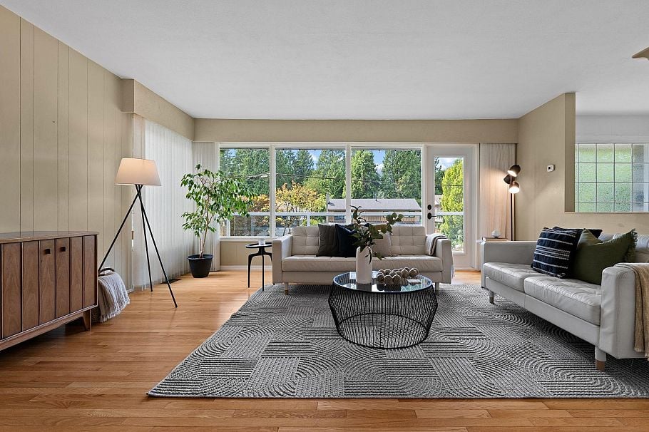 2652 Hoskins Road North Vancouver, BC - 3