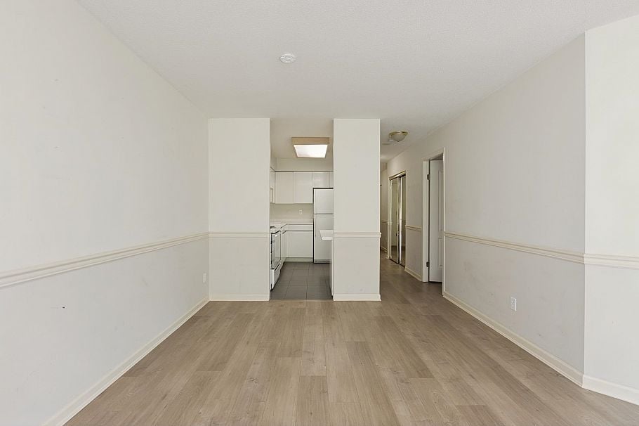 308 1327 E Keith Road North Vancouver, BC - 10