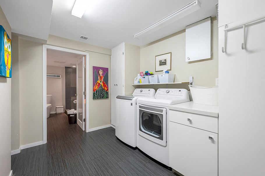 2385 Wall Street Vancouver, BC - 23