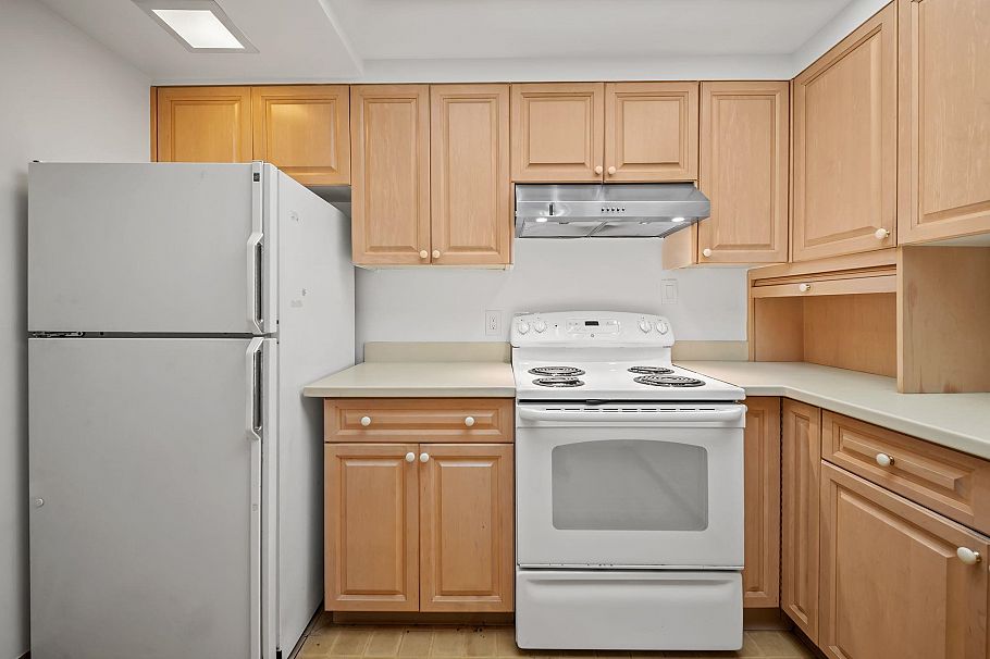 106 4900 Cartier Street Vancouver, BC - 10