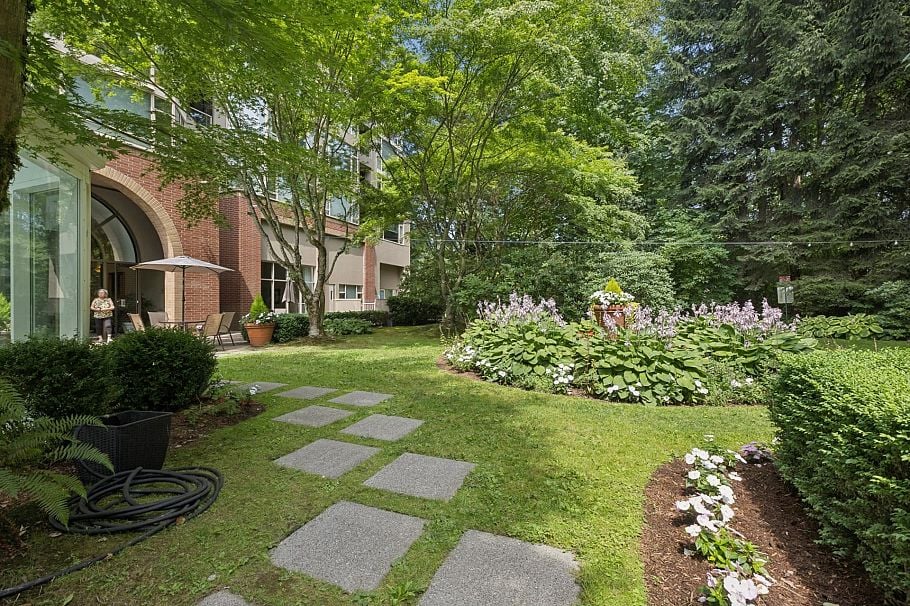 308 1327 E Keith Road North Vancouver, BC - 28