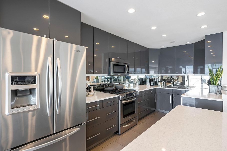2385 Wall Street Vancouver, BC - 9