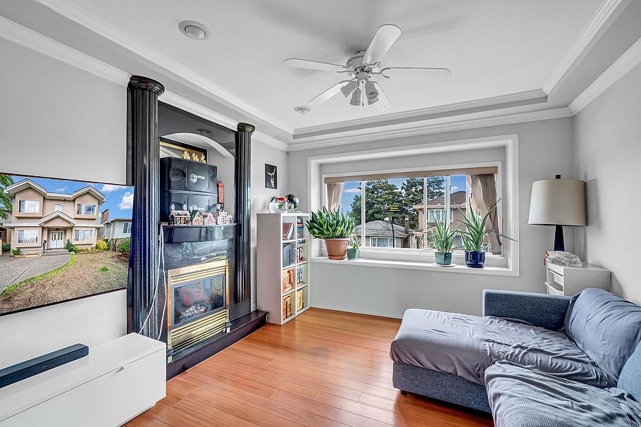 331 E 61st Avenue Vancouver, BC - 20