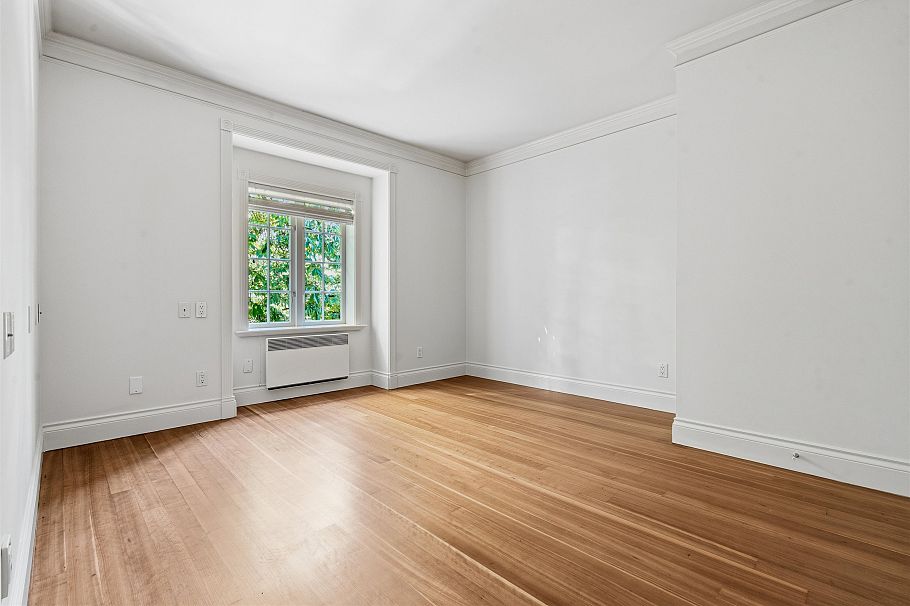 307 1311 Beach Avenue Vancouver, BC - 30