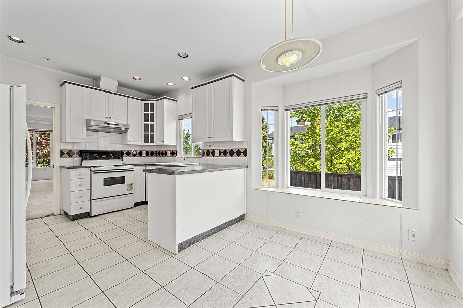 5908 Dumfries Street Vancouver, BC - 32
