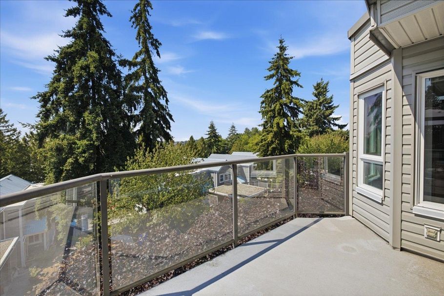 303 2250 SE Marine Drive Vancouver, BC - 17