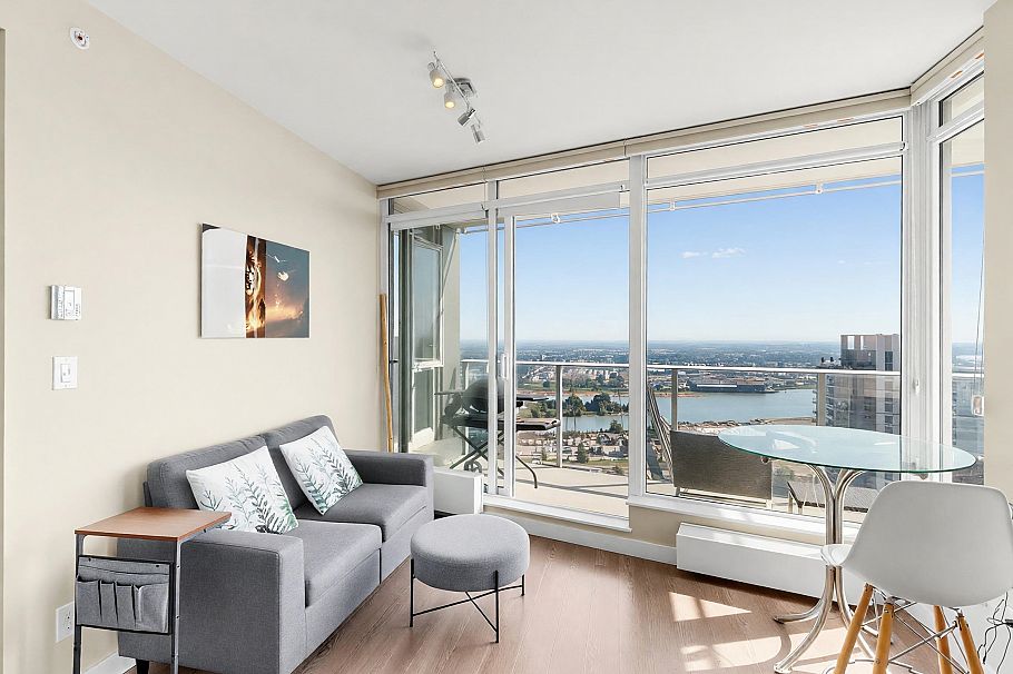 3702 488 SW Marine Drive Vancouver, BC - 2