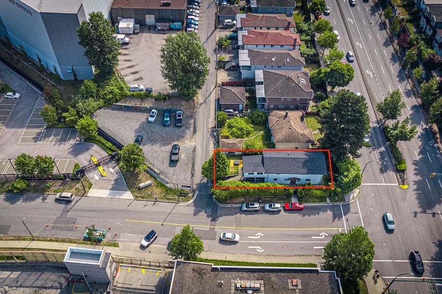 2898 Natal Street Vancouver, BC - 20