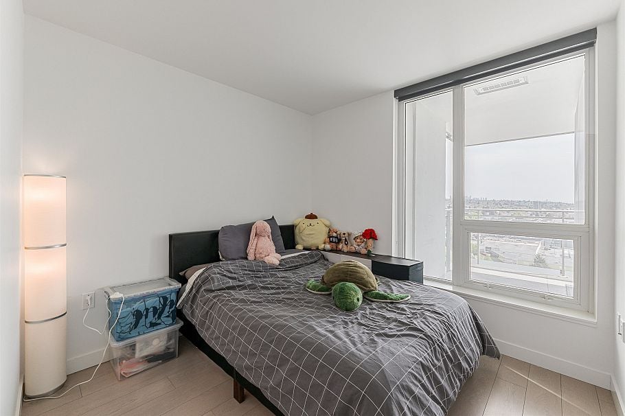 2001 455 SW Marine Drive Vancouver, BC - 15