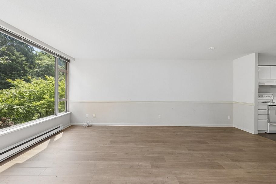 308 1327 E Keith Road North Vancouver, BC - 7
