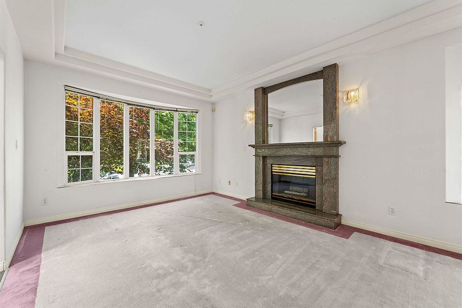 5908 Dumfries Street Vancouver, BC - 5