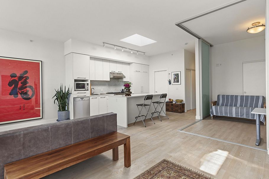 401 4355 W 10th Avenue Vancouver, BC - 18