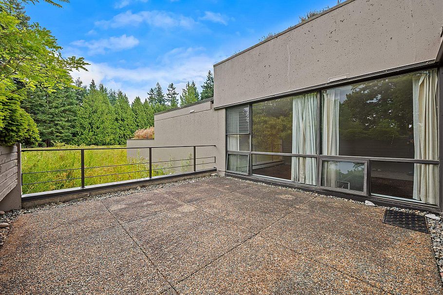 106 4900 Cartier Street Vancouver, BC - 29