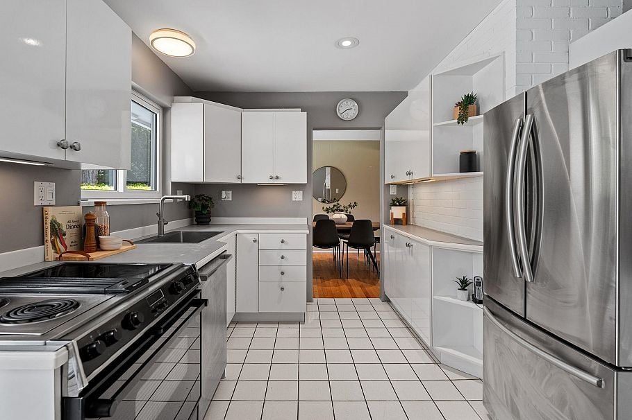 2652 Hoskins Road North Vancouver, BC - 9