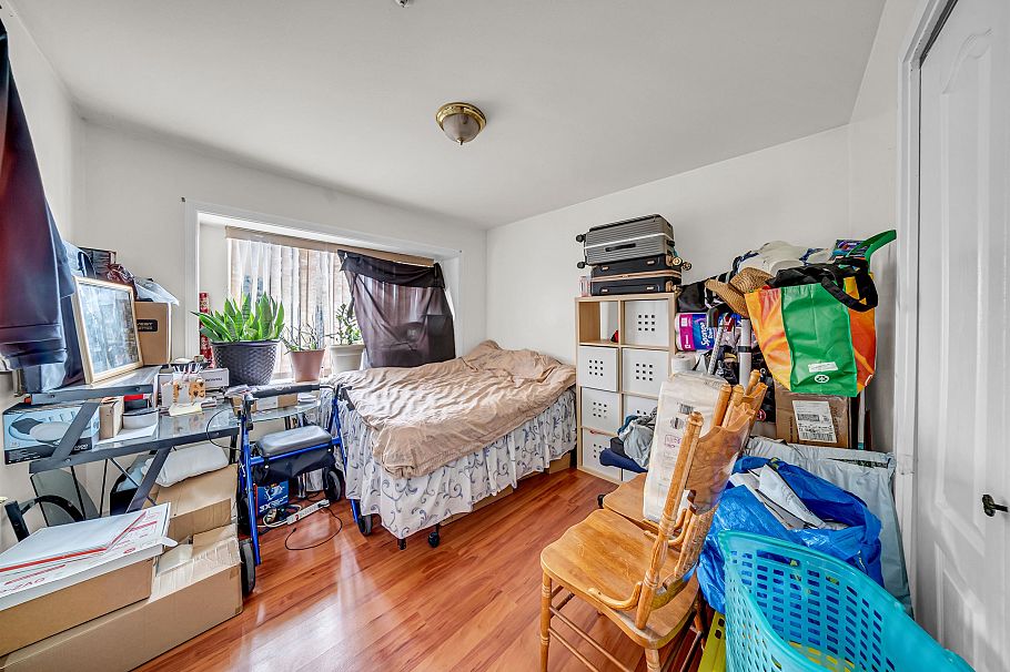 331 E 61st Avenue Vancouver, BC - 34