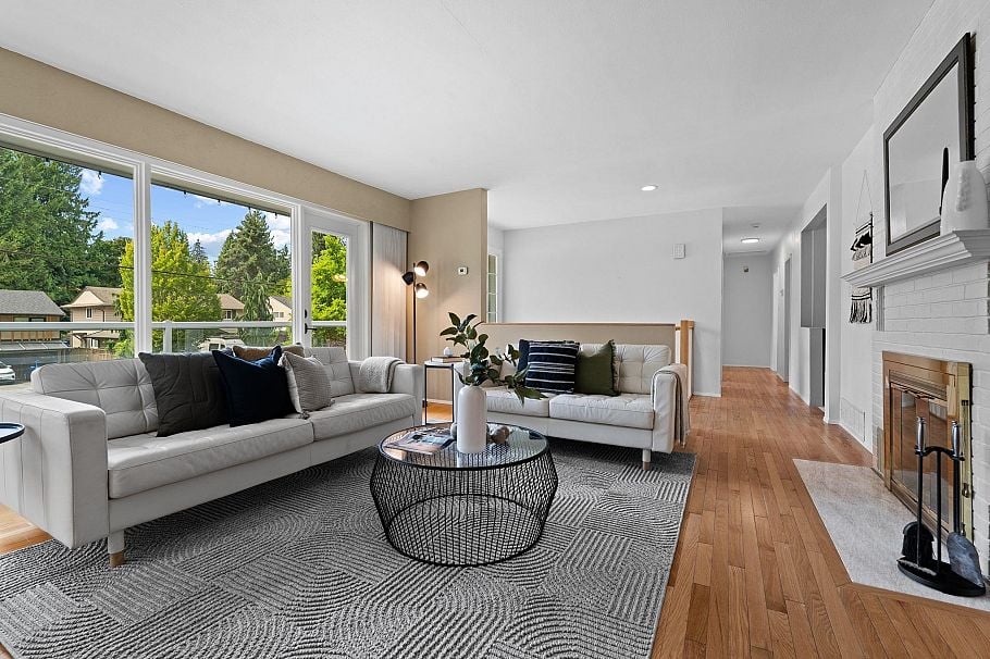 2652 Hoskins Road North Vancouver, BC - 5