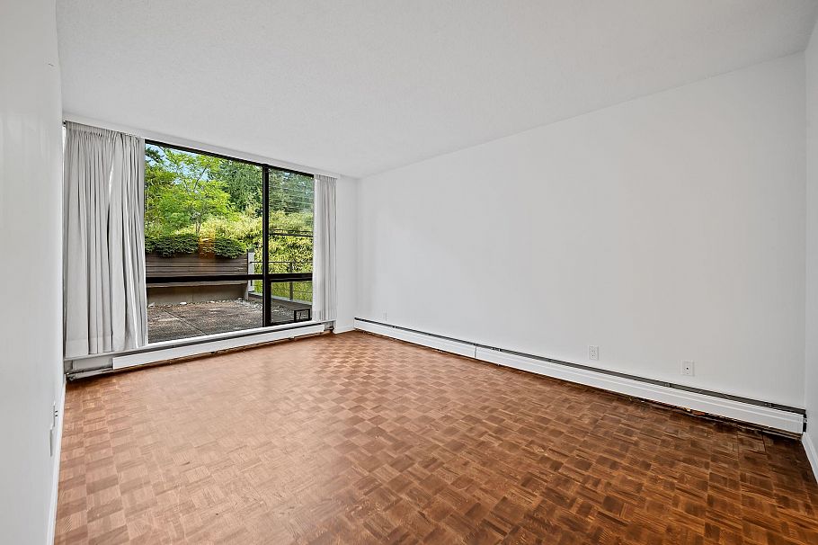106 4900 Cartier Street Vancouver, BC - 19