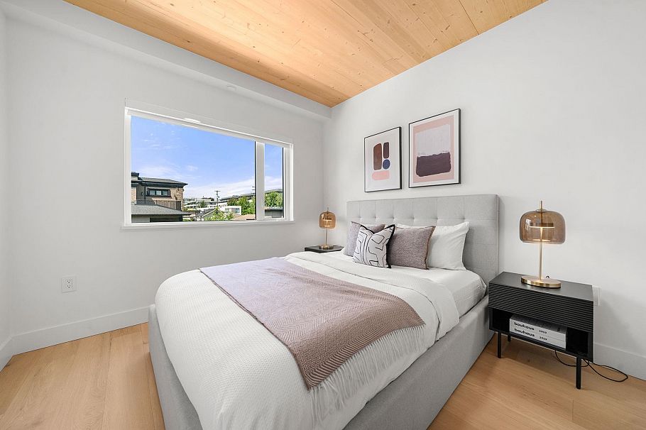 4170 Columbia Street Vancouver, BC - 25