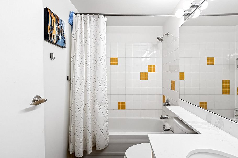 507 1249 Granville Street Vancouver, BC - 14