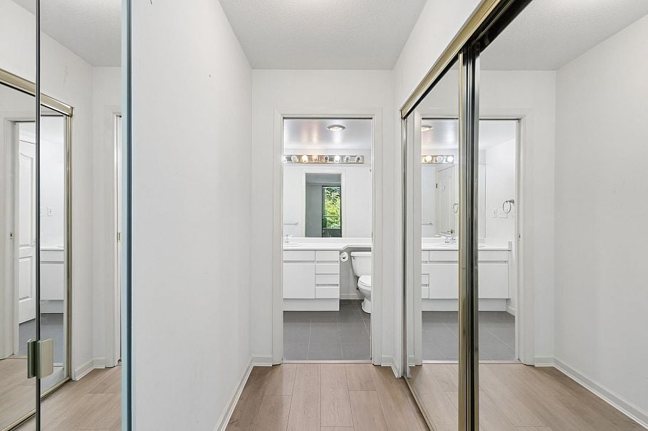 308 1327 E Keith Road North Vancouver, BC - 18